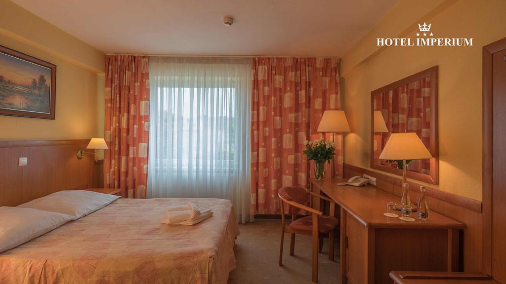 Hotel Imperium Pszczyna Exterior foto