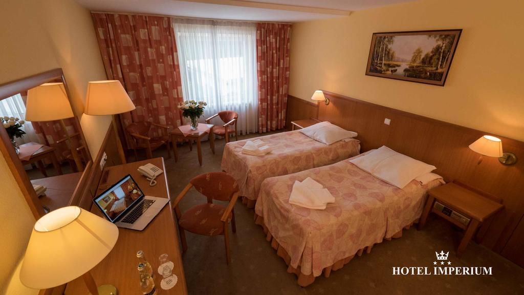 Hotel Imperium Pszczyna Exterior foto